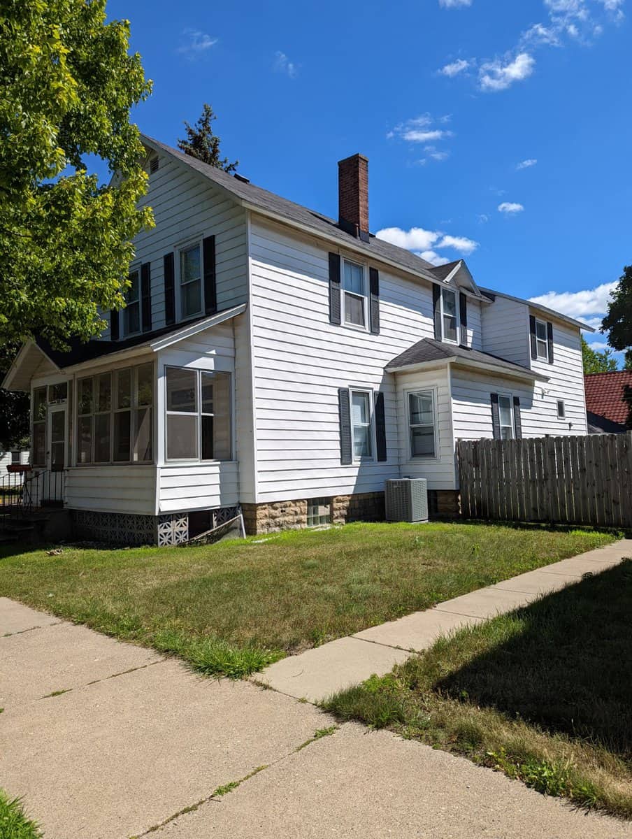 1151 W 5Th St 2 - Brick &Amp; Beam Property Management