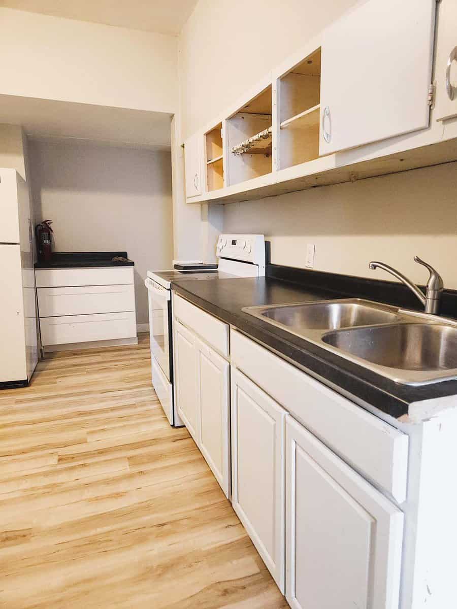 221 E 8Th St Unit 1 12 - Brick &Amp; Beam Property Management