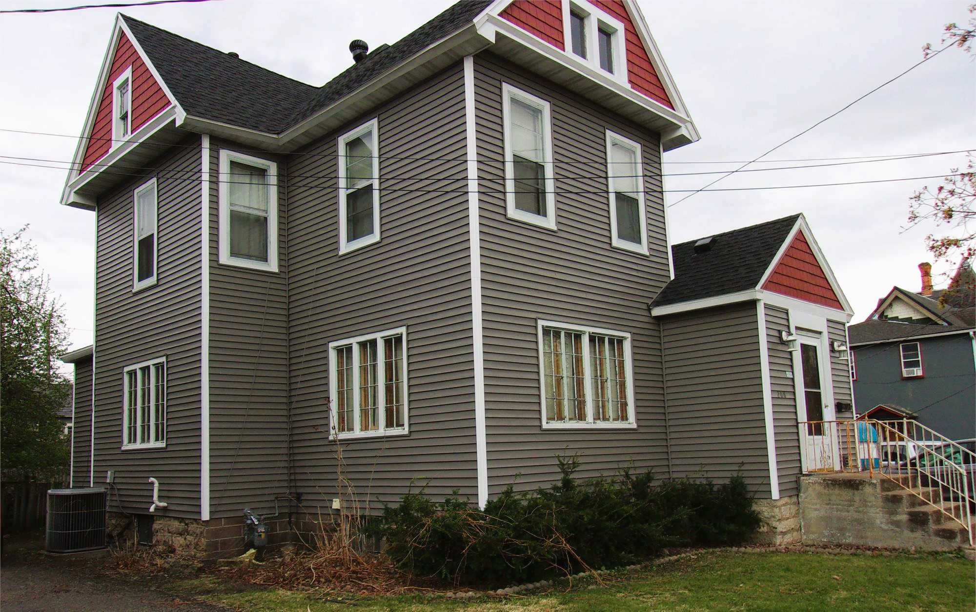 Exterior 208 Winona St - Brick &Amp; Beam Property Management